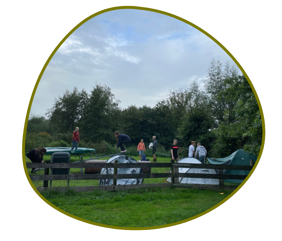 Blob met foto jongerenweekend buiten